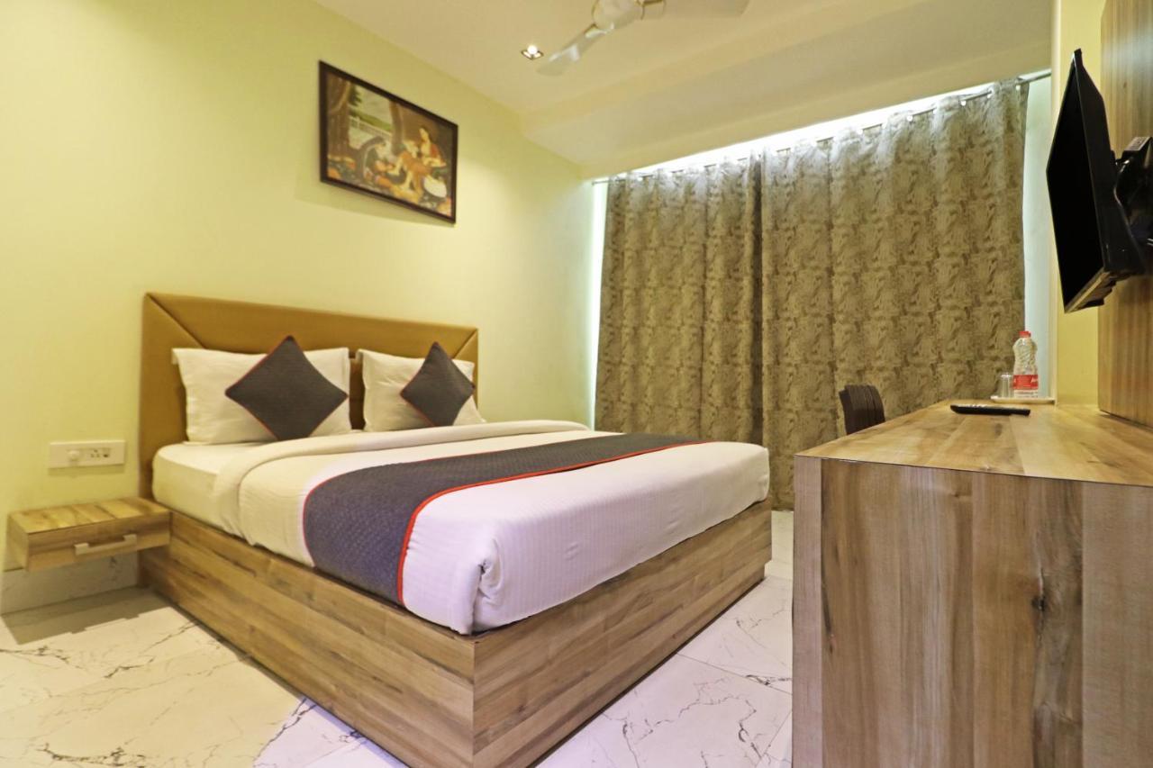 ניו דלהי Hotel Good Vibe Near Delhi Igi Airport מראה חיצוני תמונה